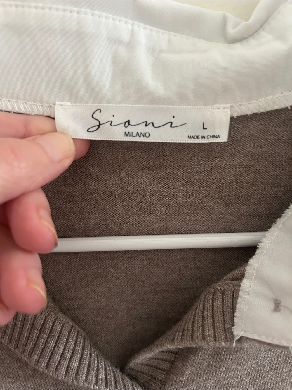 Sioni Brown Knit Button-Front Cardigan with White Collar - Picture 2 of 5
